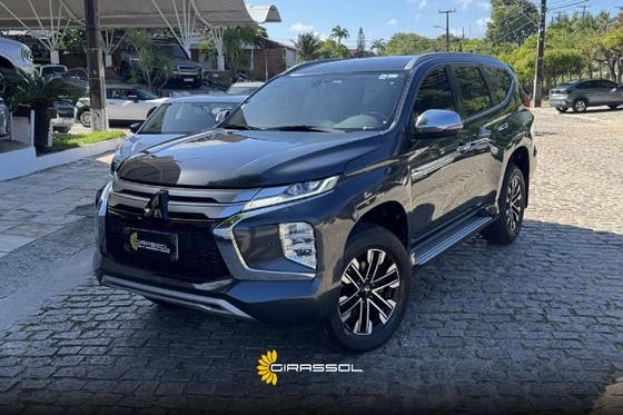 MITSUBISHI PAJERO SPORT 2.4 16V MIVEC TURBO DIESEL HPE AWD AUTOMÁTICO